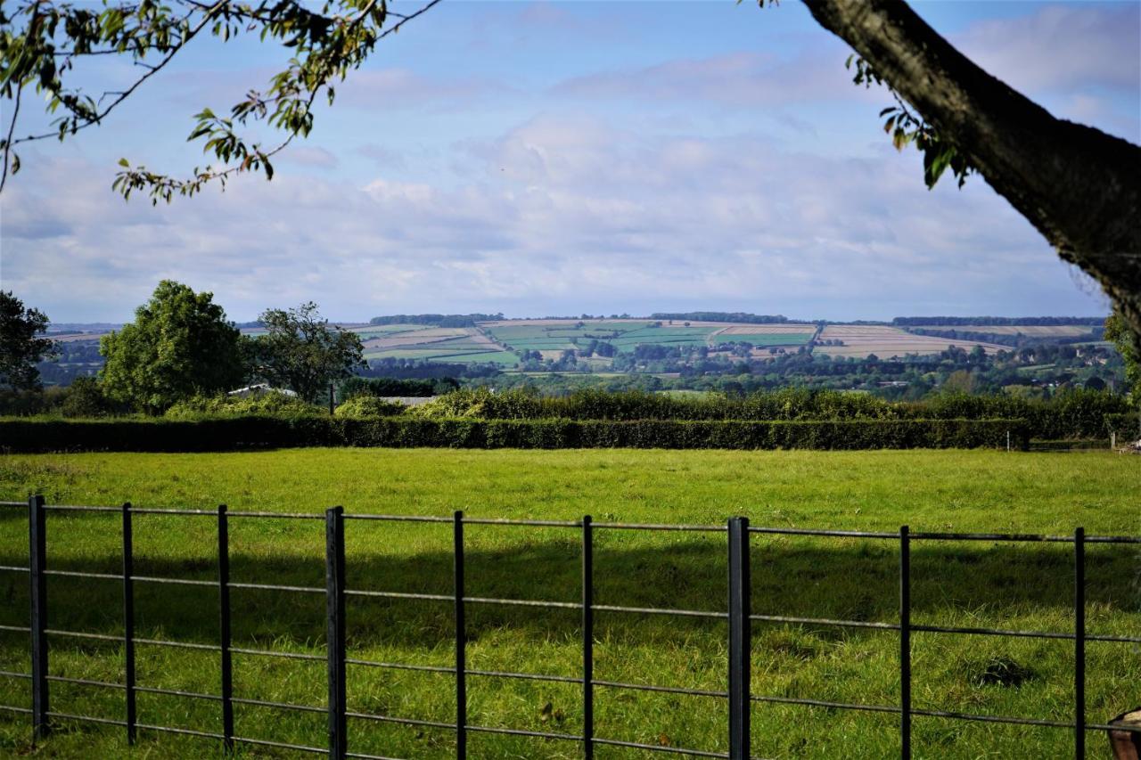 Bed and Breakfast Banbury Hill Farm Чарлбери Экстерьер фото